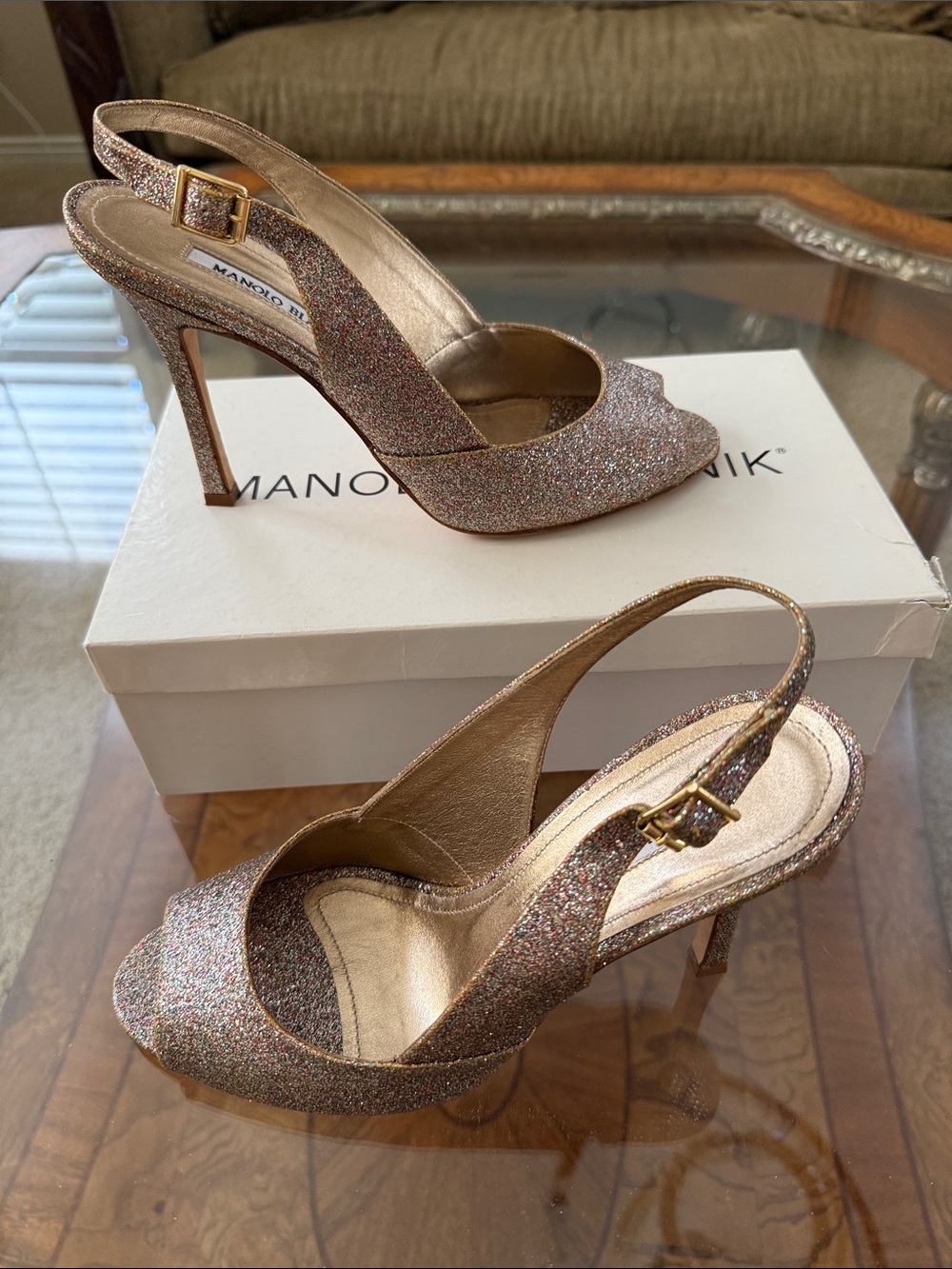 MANOLO BLAHNIK Brillis Multicolor Gold Sparkle Glitter Shoes Slingback 👠 9 39 💛